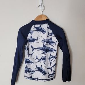 AMAZON UNIFACO Rashguard Shark Sun Shirt UPF 50+